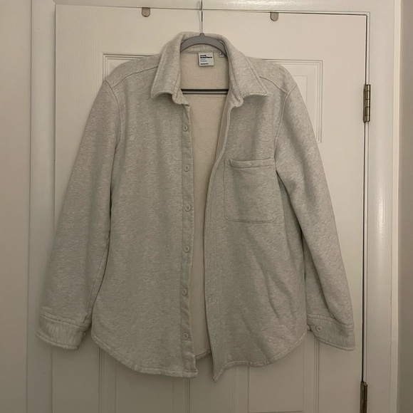 Aritzia heather gray TNA sweat fleece shacket - Picture 1 of 4
